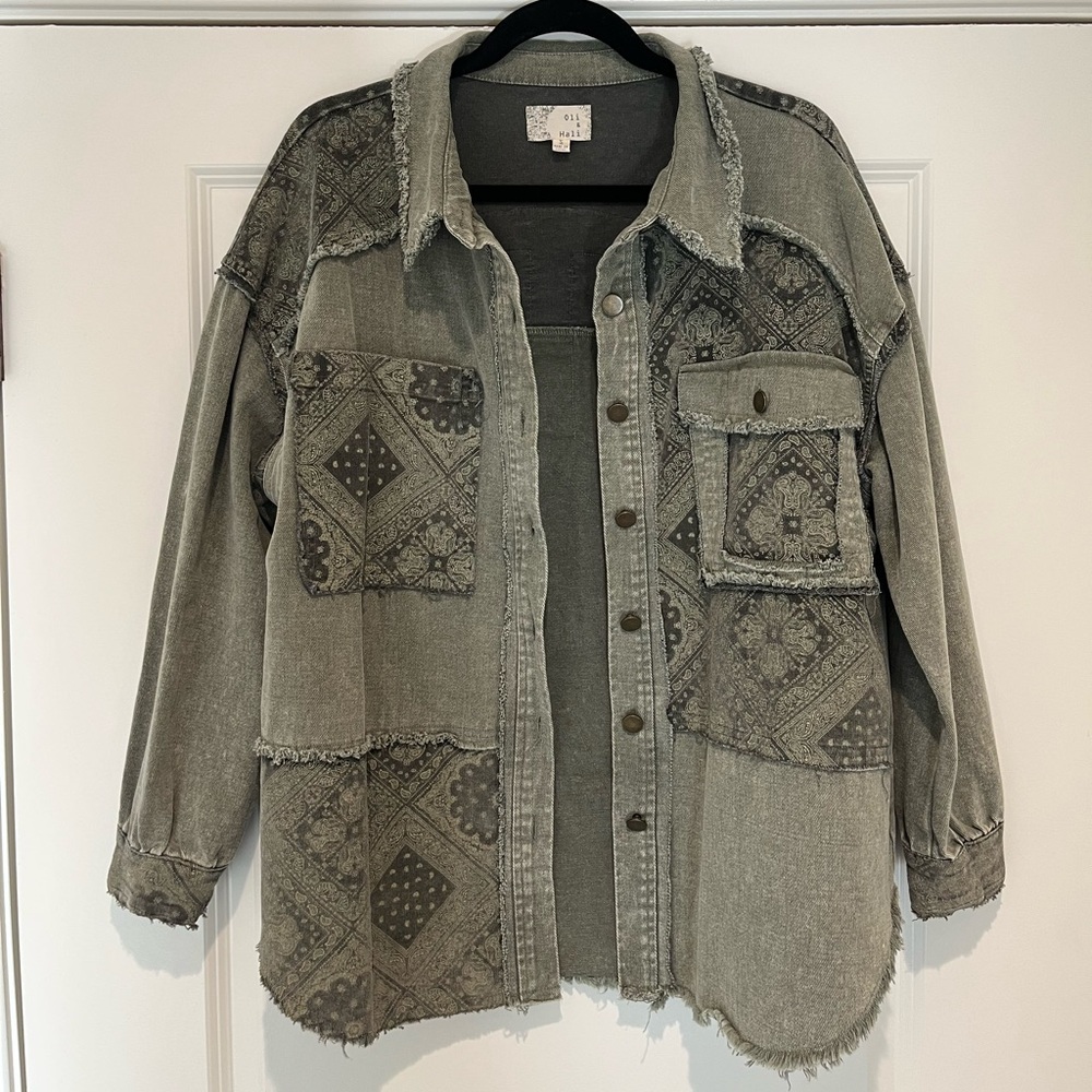 Oli & Hali Peace Out Soft Oversized Denim Patchwork Shirt Jacket. Olive - Green - Picture 14 of 16